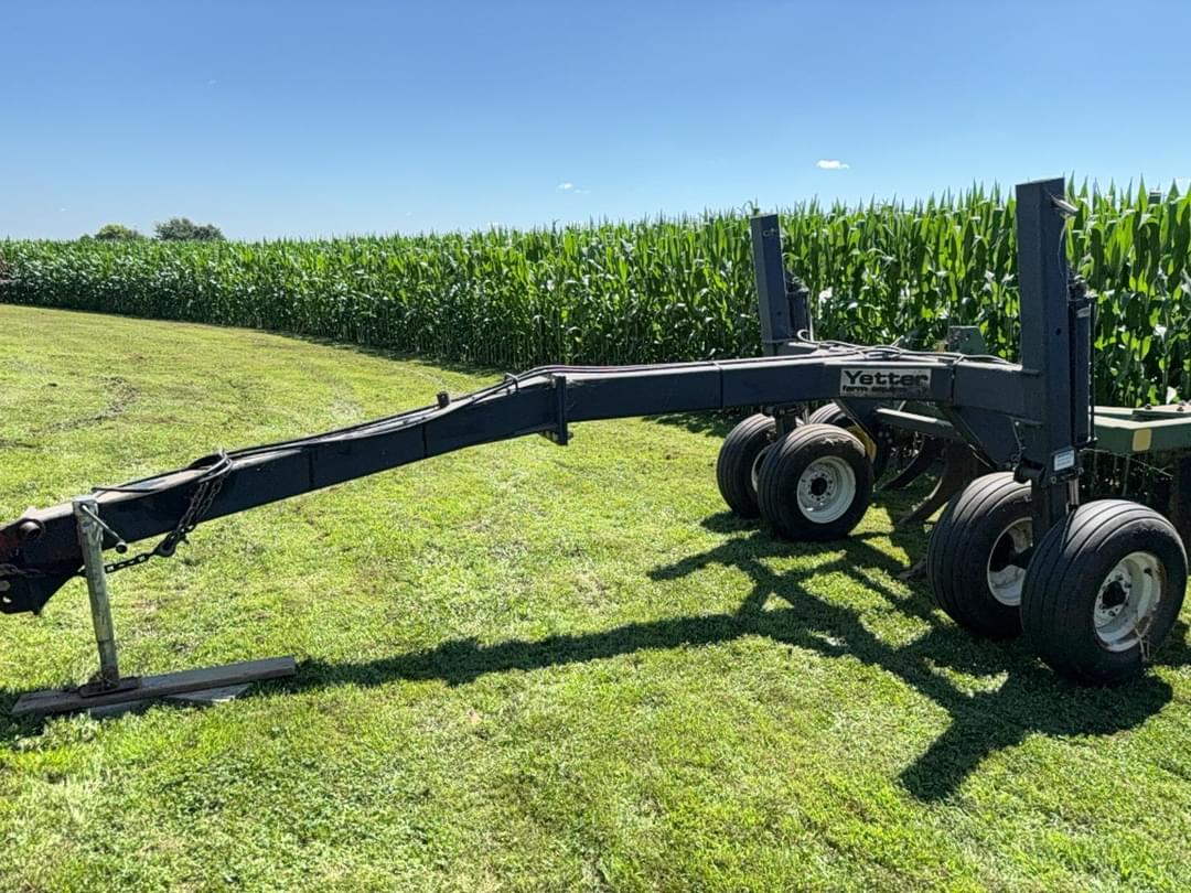 Image of John Deere 915 Primary image