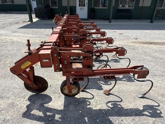 Image of Yetter 4063 equipment image 4