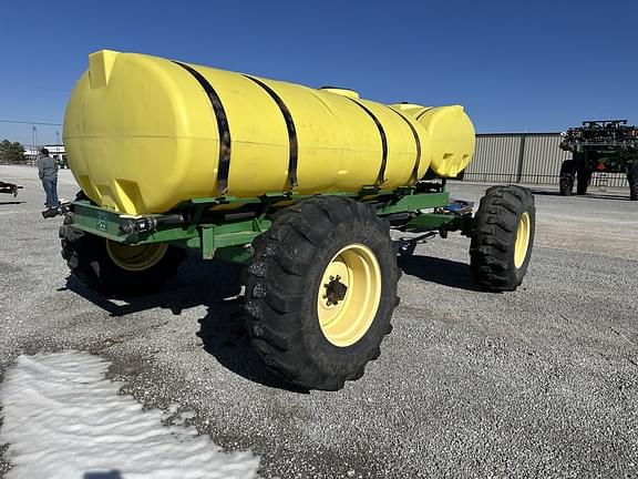 Image of Yetter All Steer equipment image 2