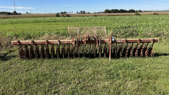 Image of Yetter 3415 equipment image 1