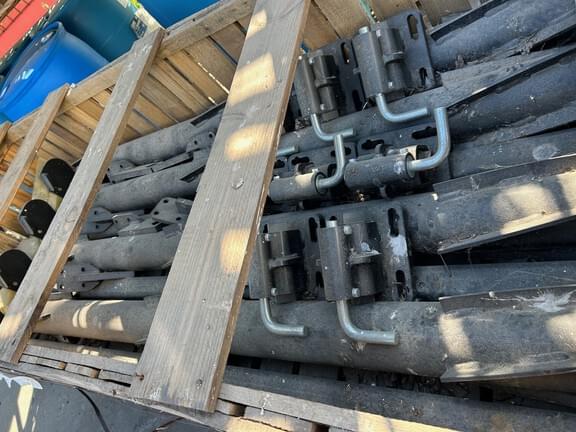 Image of Yetter Devastator equipment image 4