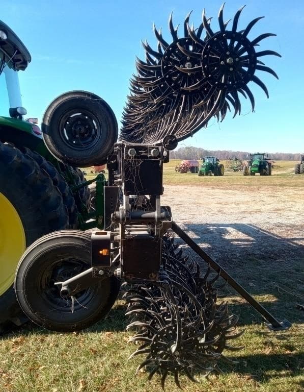 Image of Yetter 3541 equipment image 1