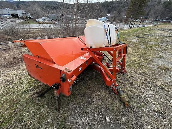 Image of York YB32 equipment image 2