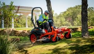 Kubota Z411 Image