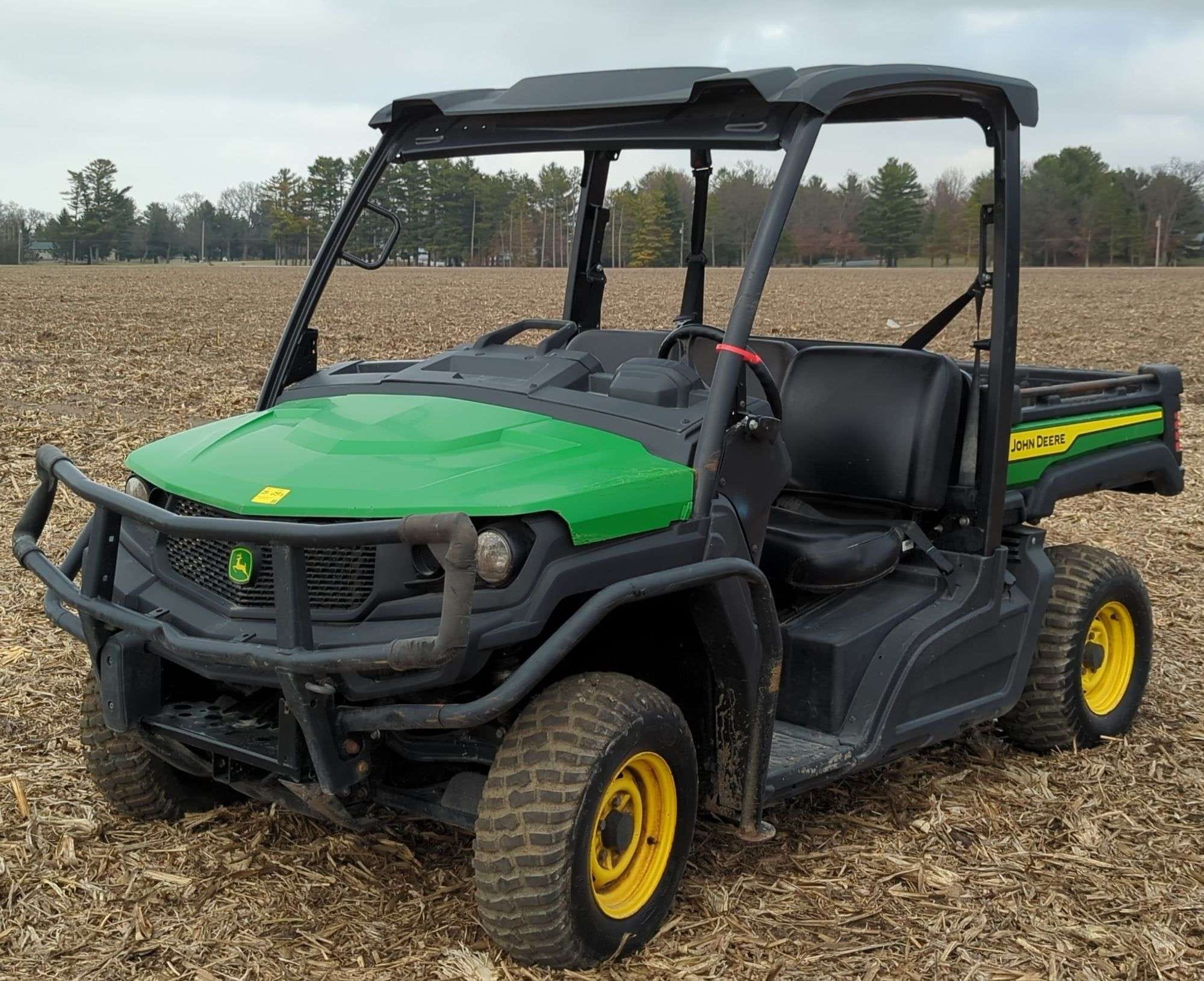 2024 John Deere Gator XUV 835E Equipment Image0
