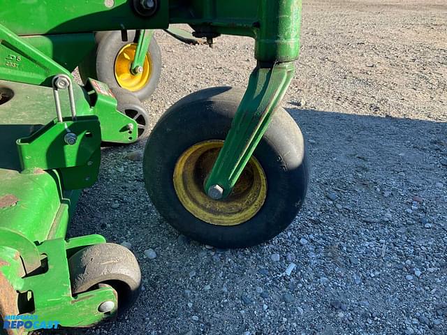 Image of John Deere Z915E equipment image 4