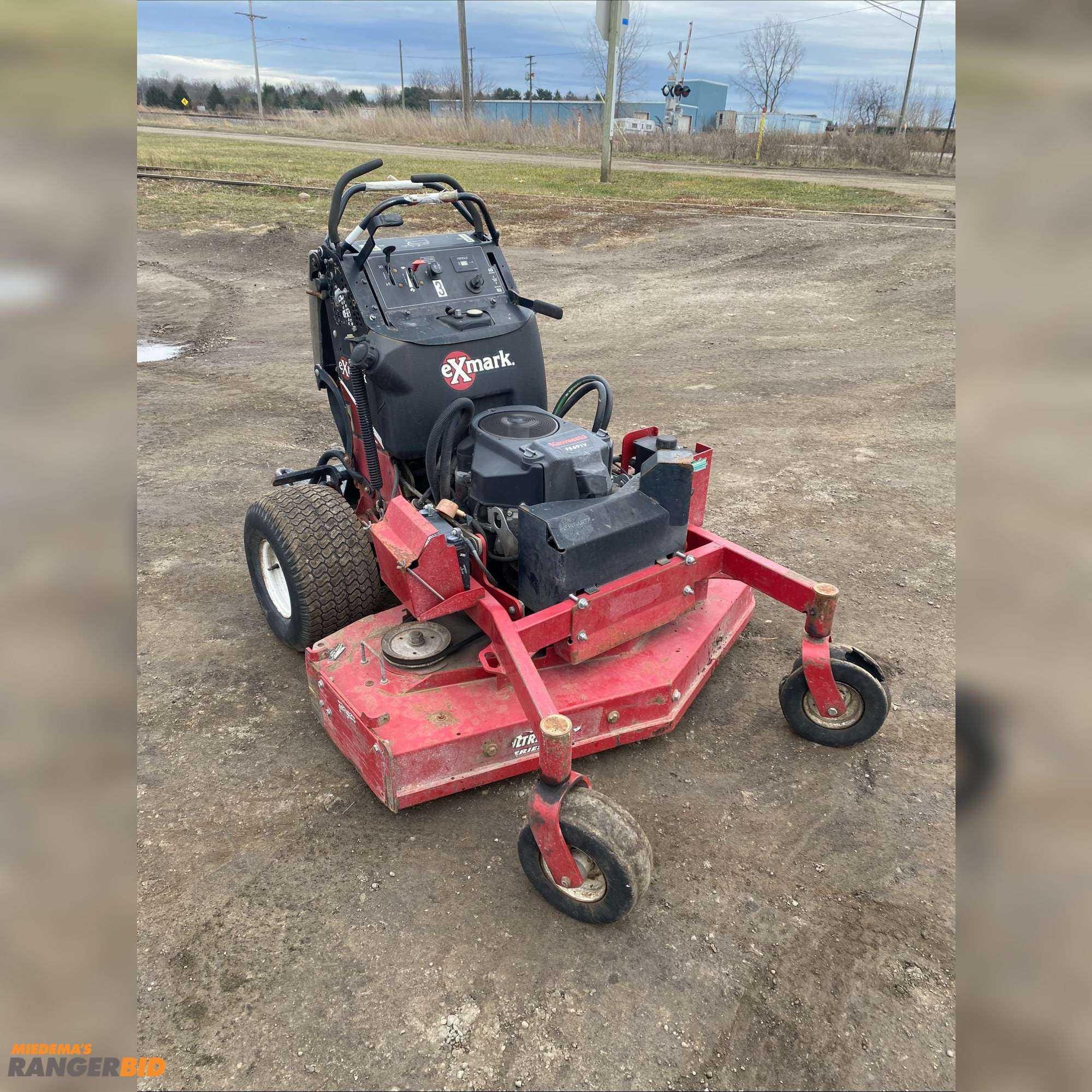 Main image Exmark VT24KAS524