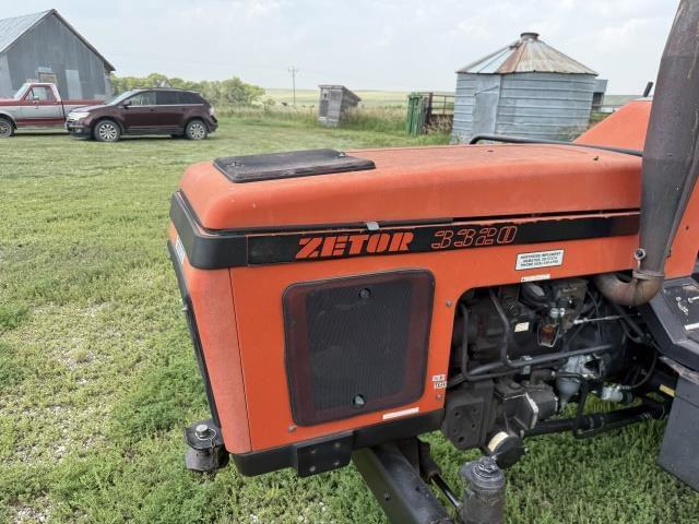 Image of Zetor 3320 equipment image 2