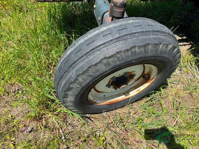 Image of Zetor 5211 equipment image 1