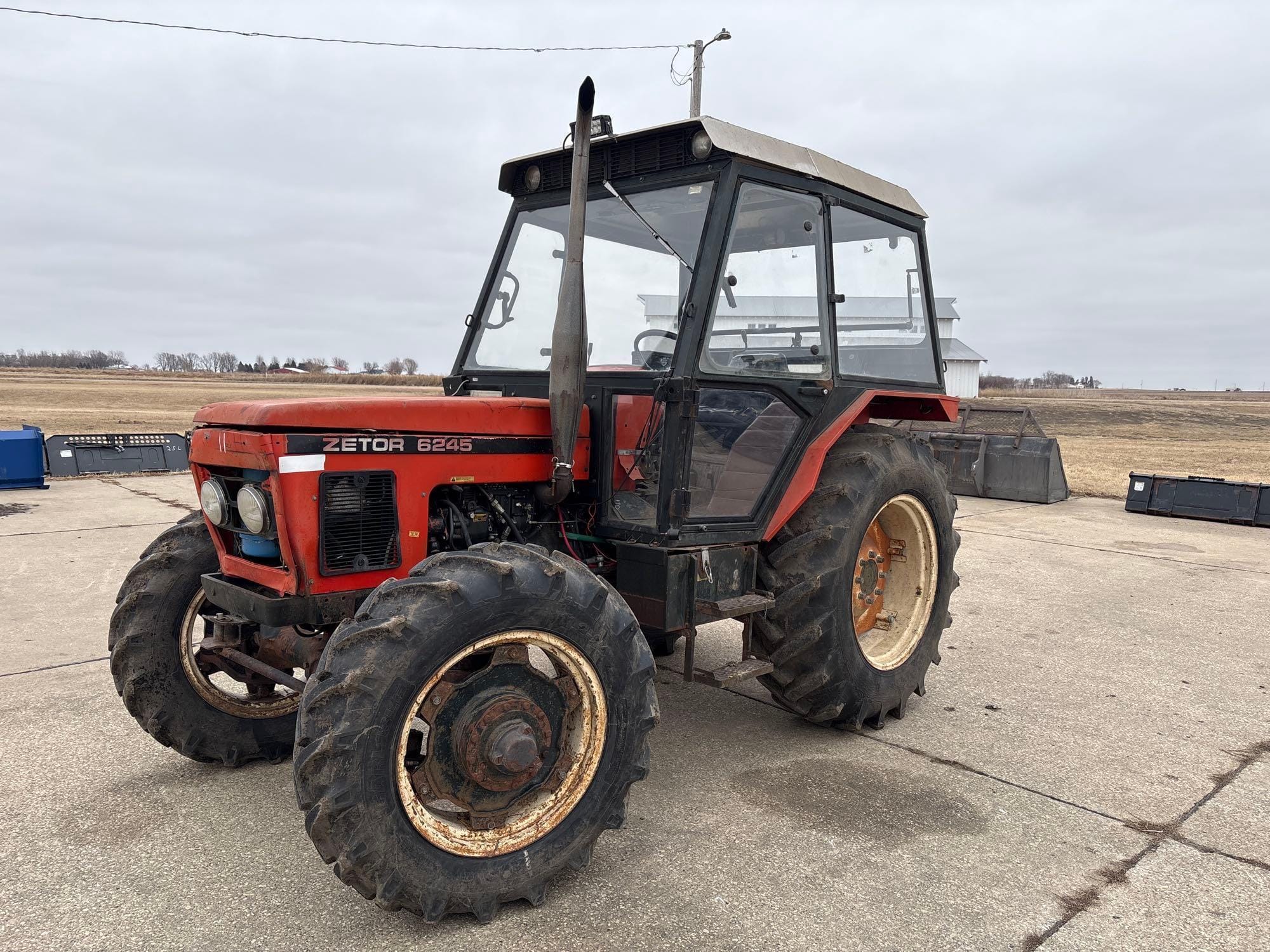 Zetor 6245 Equipment Image0