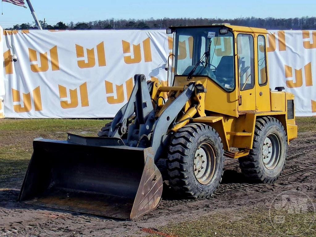 Zettelmeyer F802L Equipment Image0