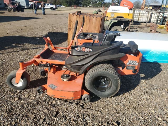 Image of Bad Boy ZT Elite equipment image 1