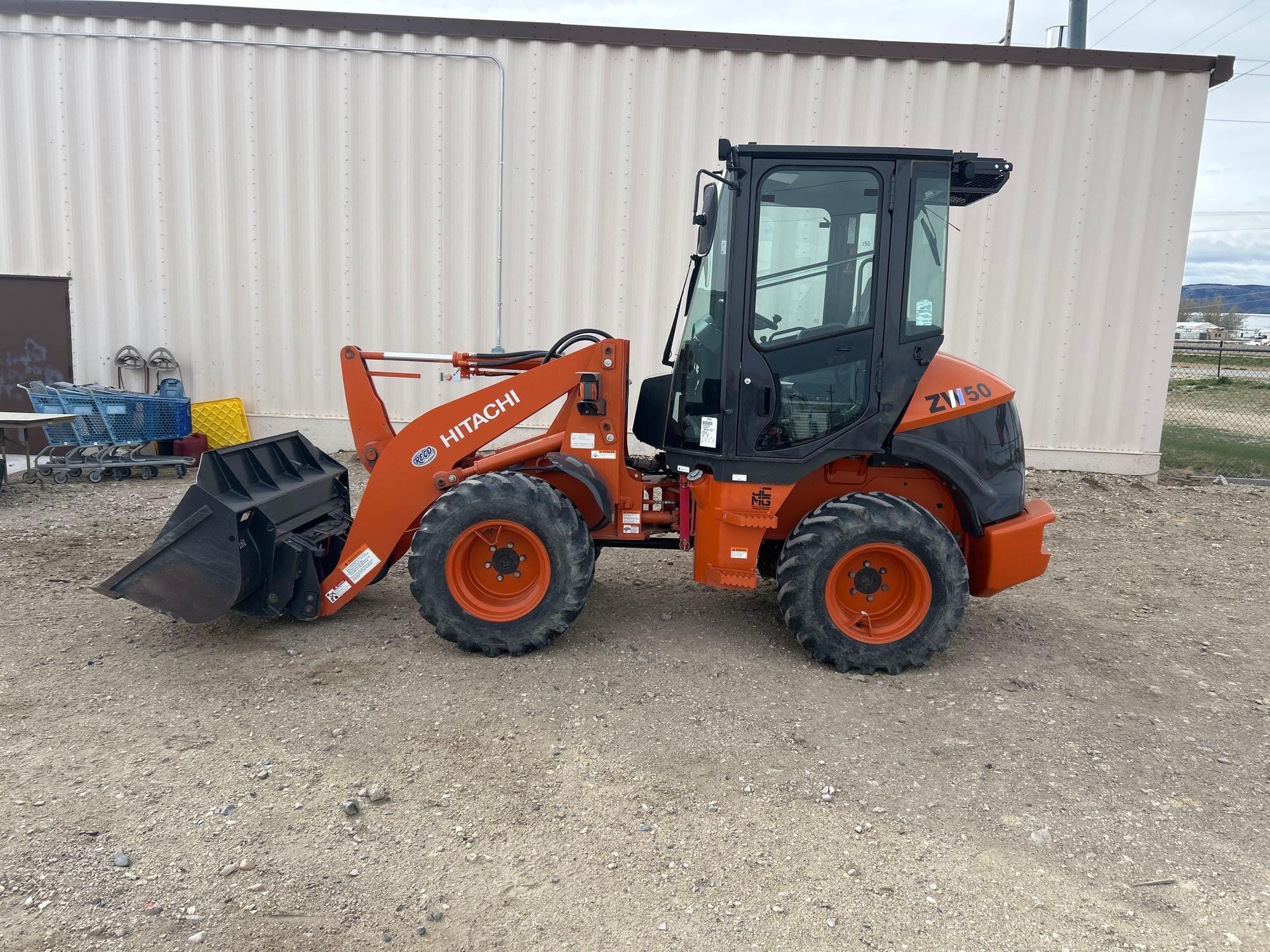 Hitachi ZW50-5B Equipment Image0